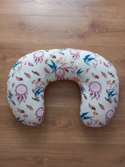 Poduszka do karmienia Jukki  + pokrowiec