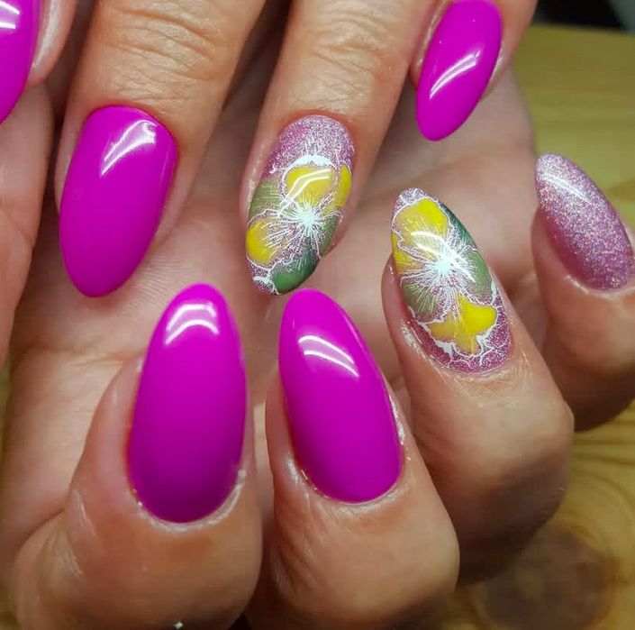 Сахарова 23!  Манікюр Педикюр!