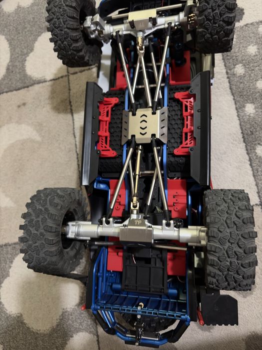 Samochod rc MJX H8P