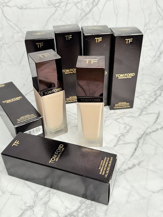 Тональний крем Tom Ford Architecture 0.4