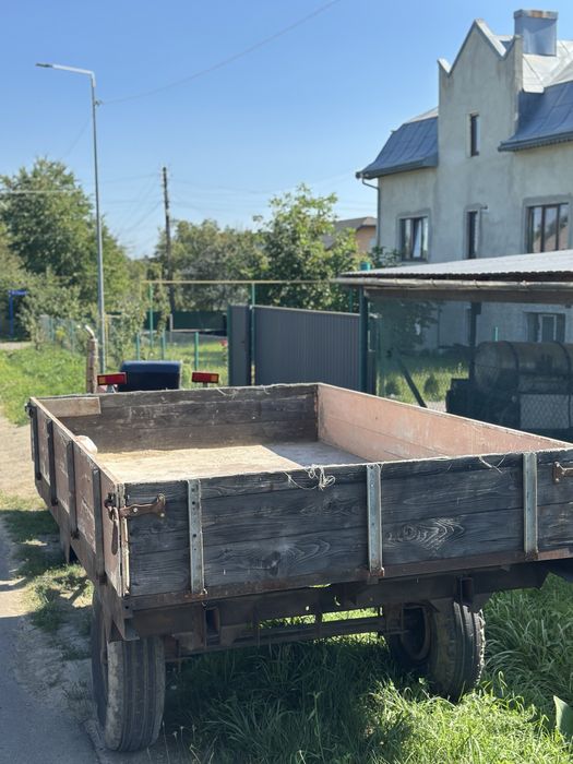 Трактор універсал 445 , причеп , косарка роторна z-069