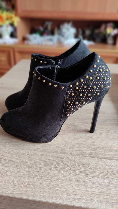 Botki na szpilce blink 37