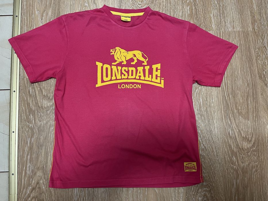 Футболка lonsdale L-XL малинова з принтом