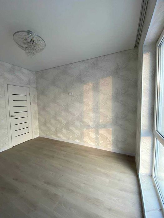 Продам 1-кімнатну квартиру з ремонтом у ЖК «Золоті стовпи» — Слобідка!