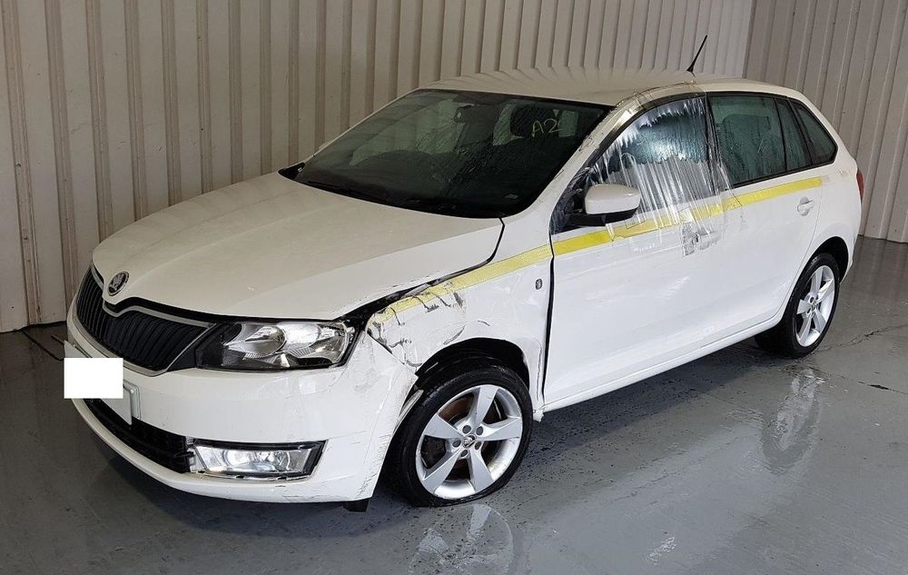 Skoda Rapid Se Tech 1.2 Tsi De 2015 Disponível Para Peças