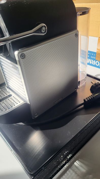 Maquina cafe Nespresso + Oferta