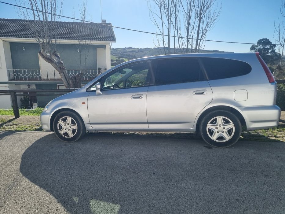 Honda Stream 2.0 7 lugares