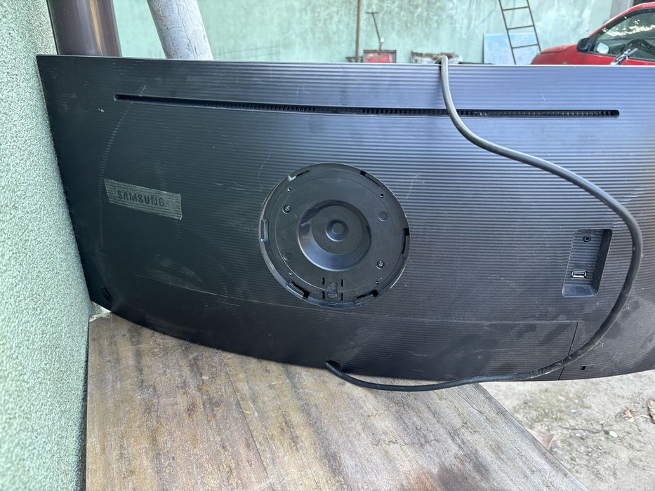 Monitor samsung zakrzywiony