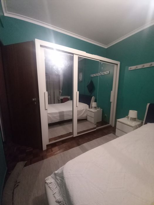 Alugo quarto no Cacém