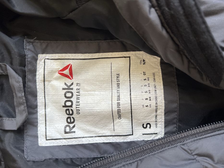 Куртка жіноча Reebok  розмір S