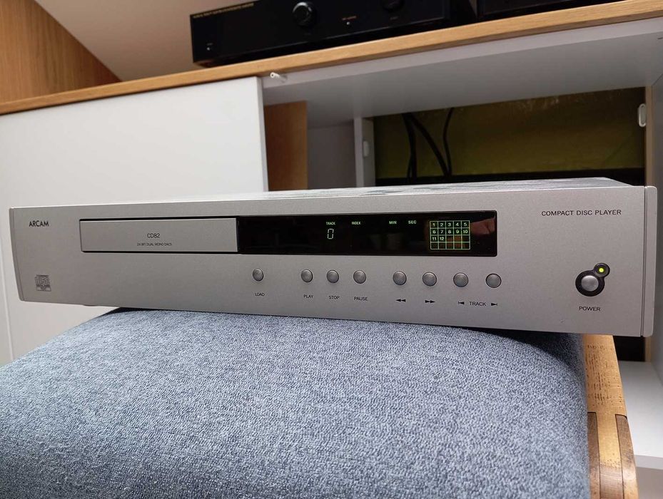 odtwarzacz CD arcam diva 82