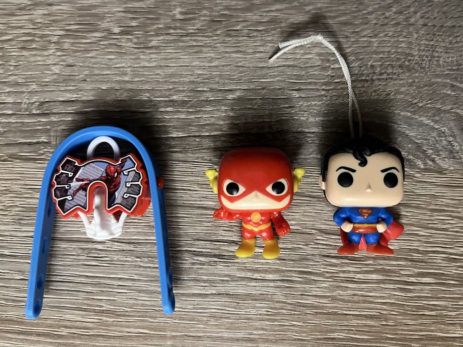 Kinder Joy Spider Man/ Людина Павук / DC / Marvel
