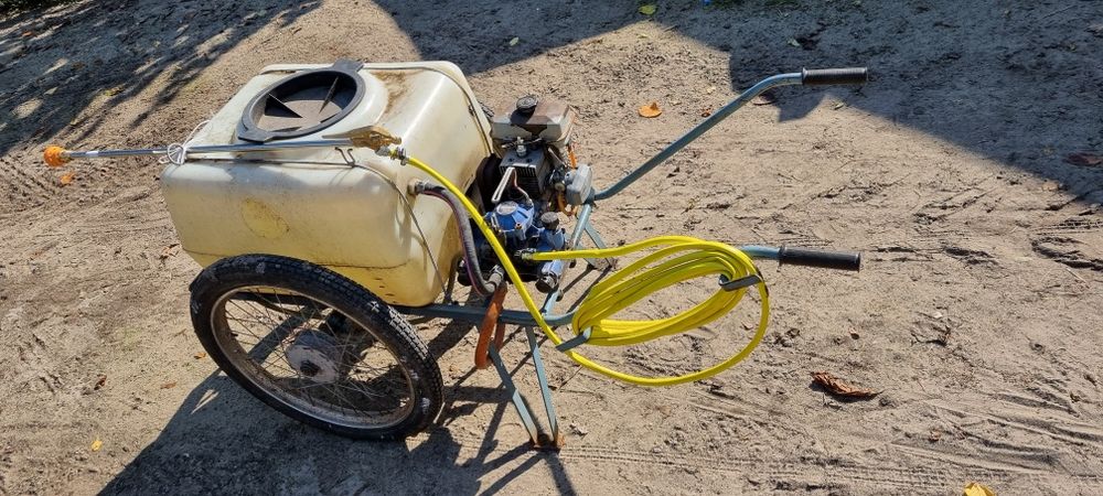 Opryskiwacz spalinowy taczkowy PILMET PO54/0 100L