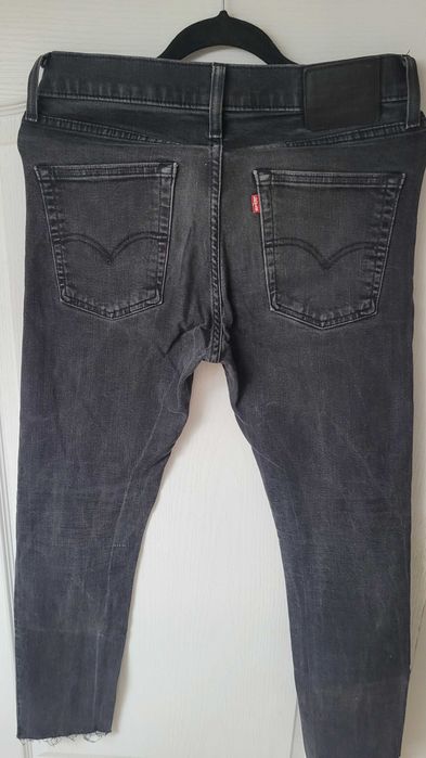 Jeansy damskie LEVIS