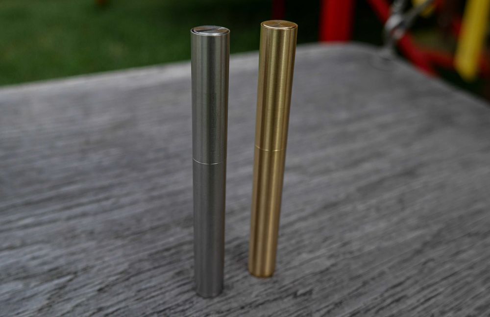 Isqueiro Desdobrável a Gasolina