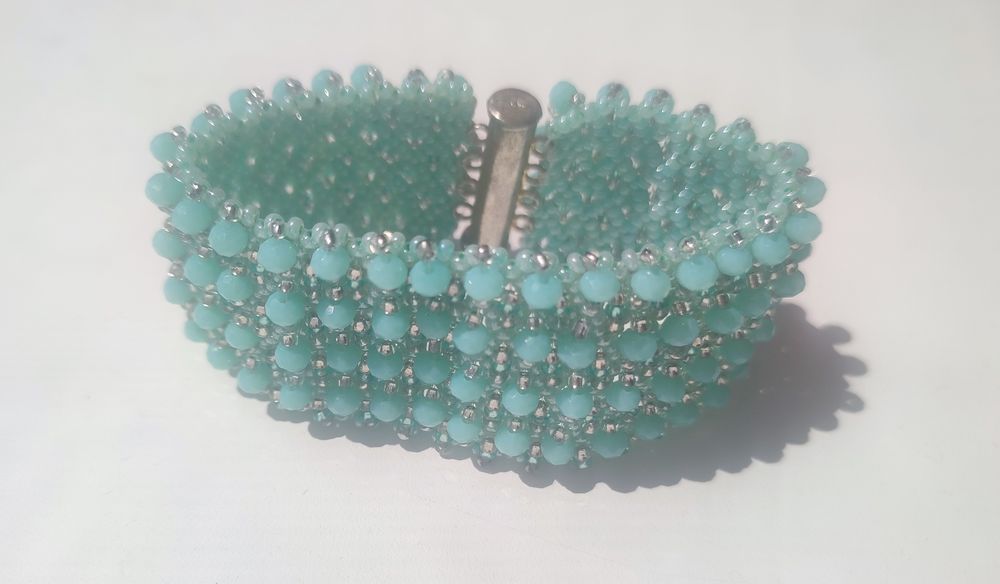 Браслет із бісеру