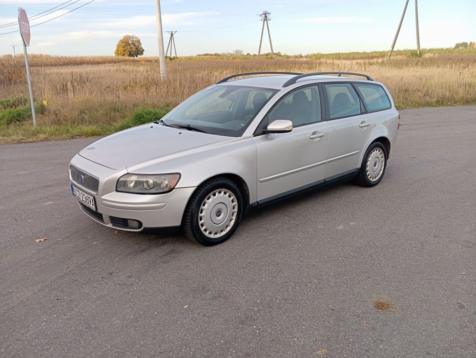 // Volvo v 50 2.0D// Nowe Opony//