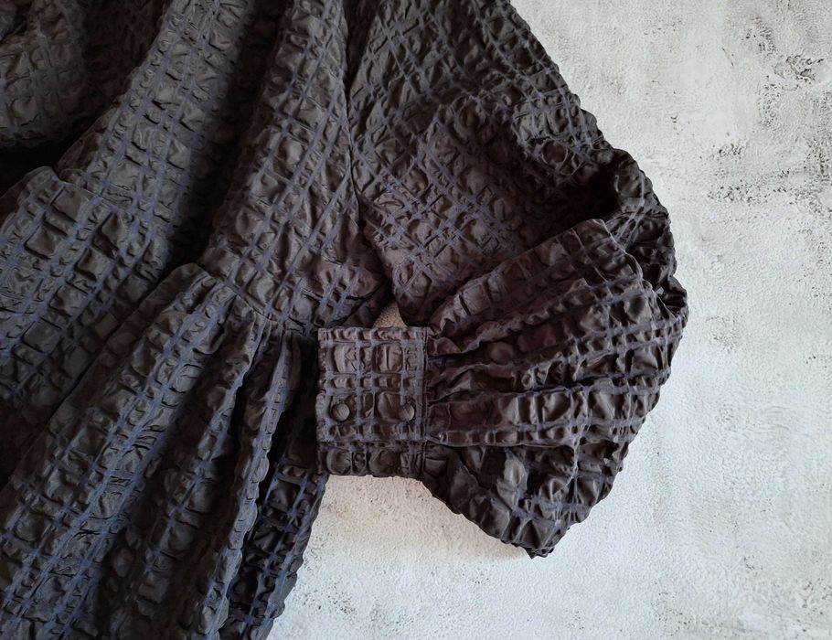 Krótka Sukienka z Fakturą Mapp Jeans Czarno Granatowa