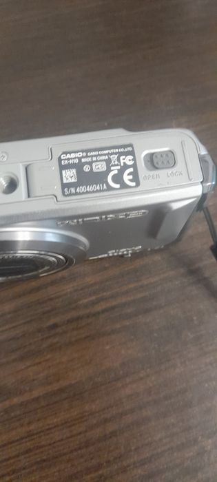 Фотоапарат Casio Exilim EX-H10 (CCD)