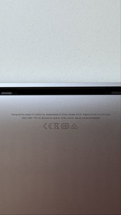 Продаю Apple MacBook Pro 16-inch(2019,модель A2141) у відмінному стані