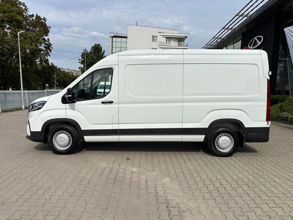 Maxus Deliver 9  Maxus Deliver 9
