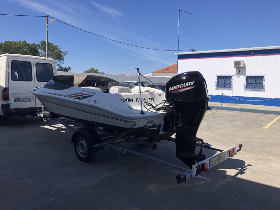 Barco SeaRay proa aberta , Motor Novo