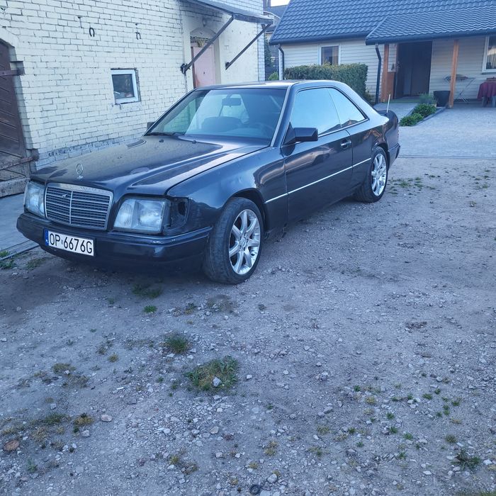 Mercedes Coupe 124 3.2 CE 94 r