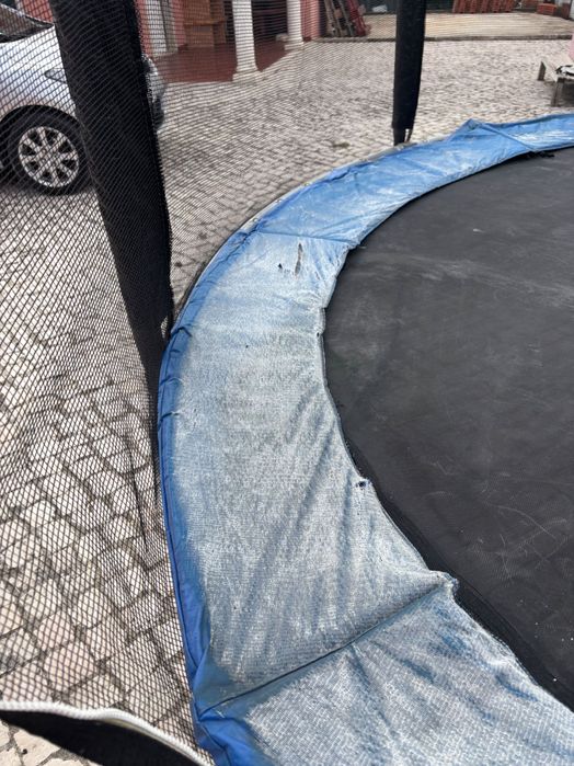 Trampolim  em bom estado venda por falta de uso