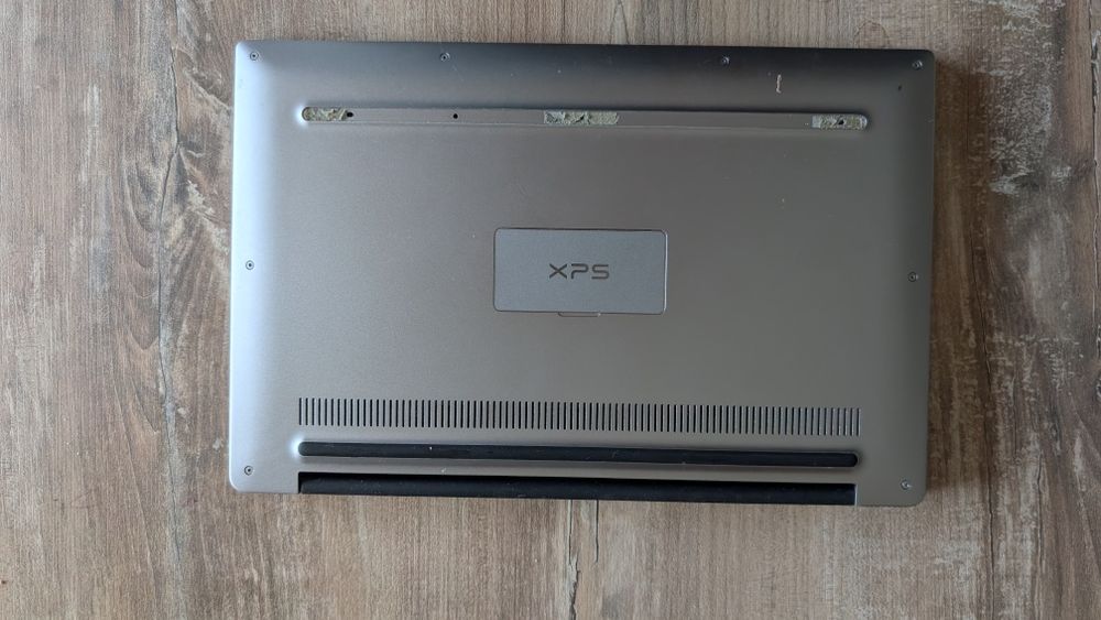 Продаю ноут на запчастини