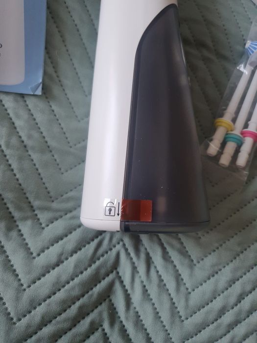 Oral b irygator nowy
