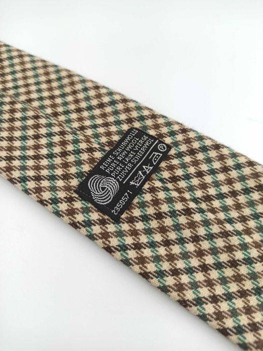Pure New Wool wełniany krawat w kratkę mpe40