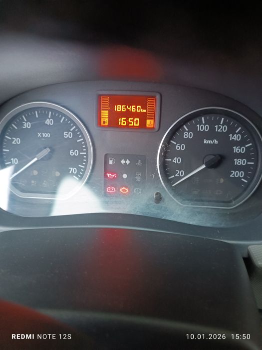 Dacia sandero 2010 дизель 1.5