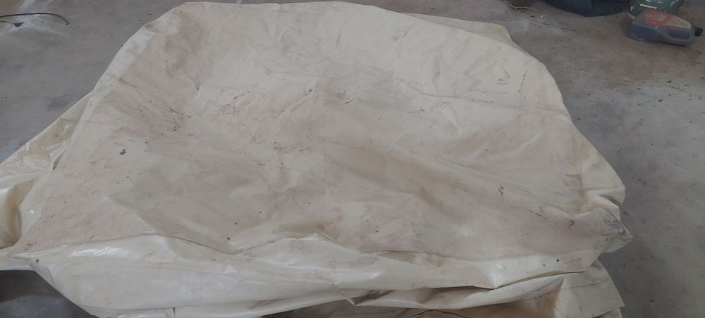 Vendo Oleado / tenda.