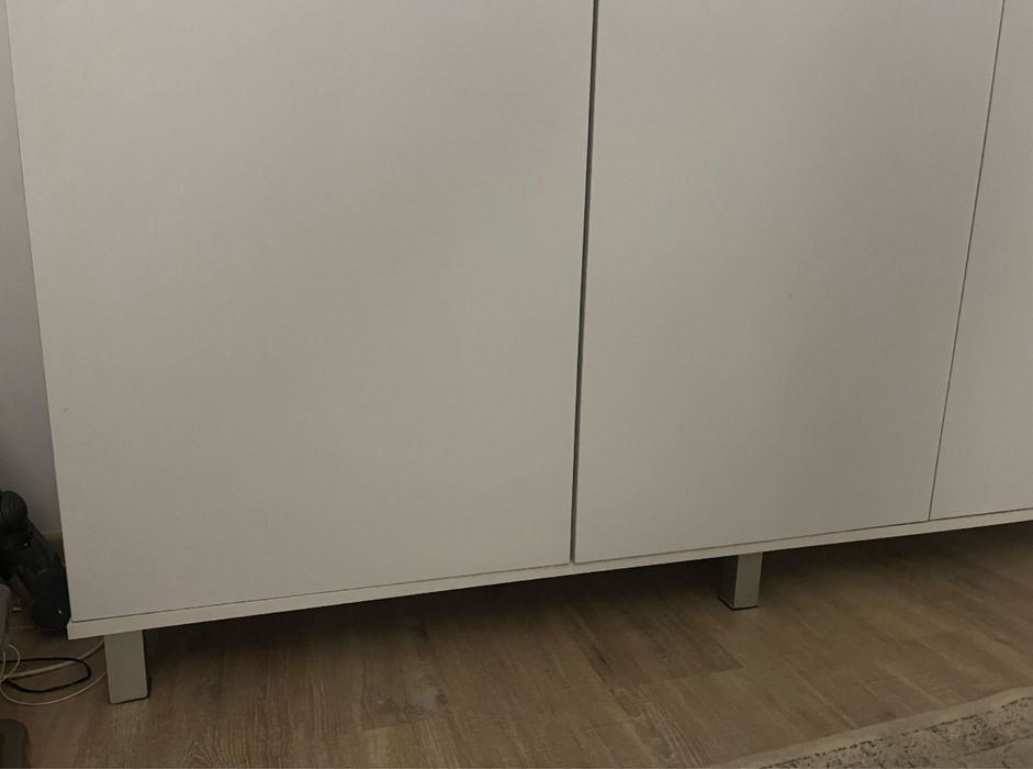 Biała  komoda z plyty mdf