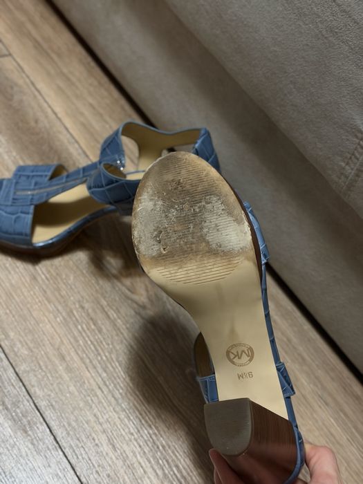 Michael kors сандалі кожа крокодила 39 розмір