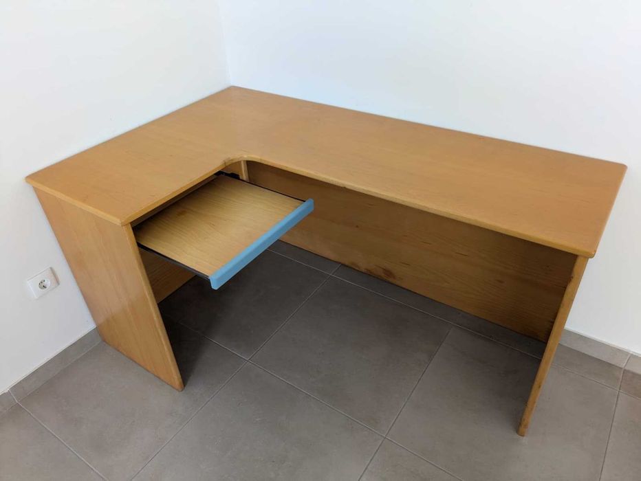 Secretária em L com Gaveteiro Móvel