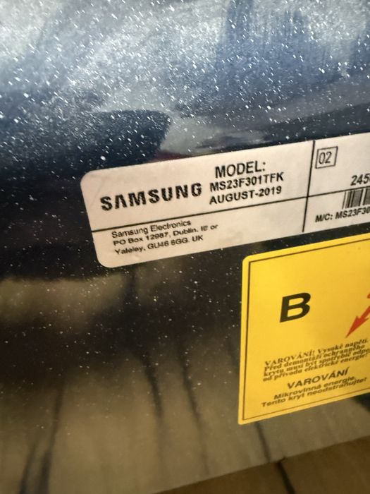 Kuchenka mikrofalowa Samsung MS23F301TFK