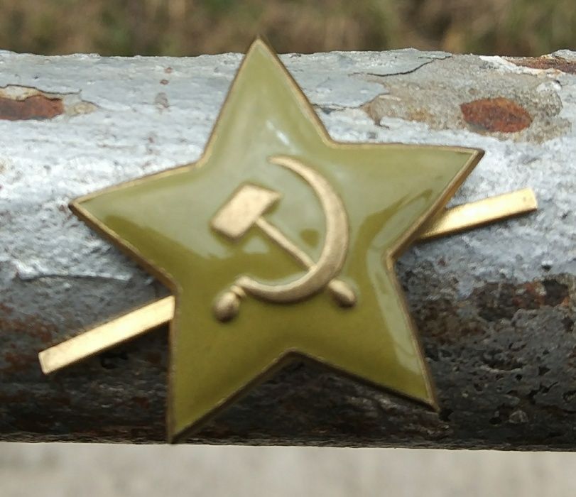 Звезда на фуражку ЗЕЛЁНАЯ эмаль