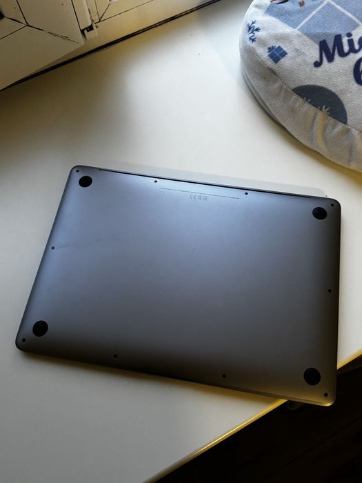 Макбук эйр м1  8 256