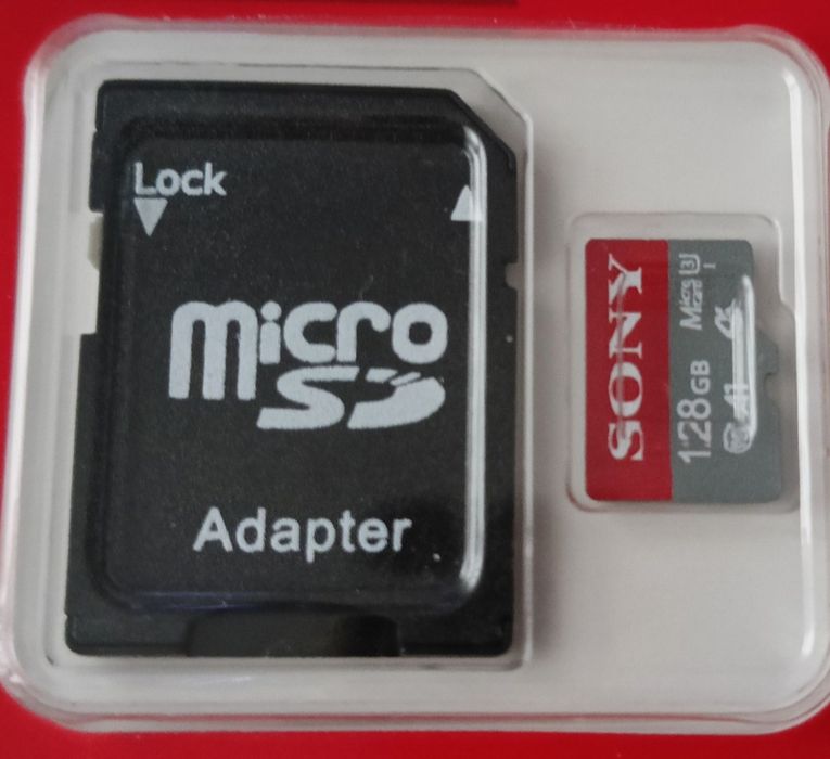 Sony 128 GB Karta pamięci MicroSD z adapterem Nowa