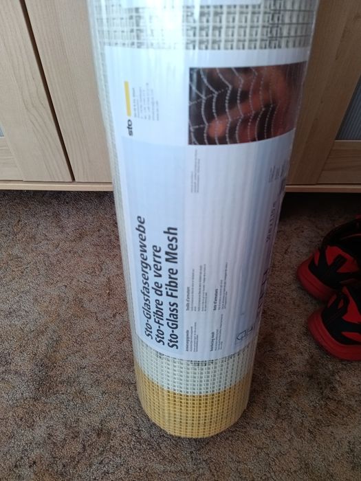 Siatka elewacyjna firmy STO 50 m X1,10 m