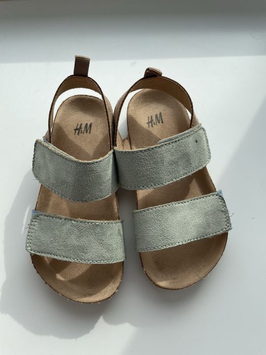 Сандалі ,босоніжки H&M на хлопчика  24 р. 15см устілка
