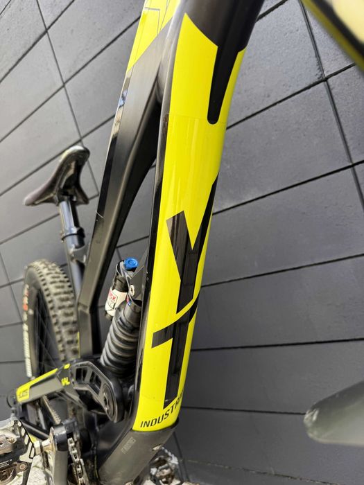Rower DH YT Industries TUES AL – rower DH – rozmiar M – stan kolekcjonerski