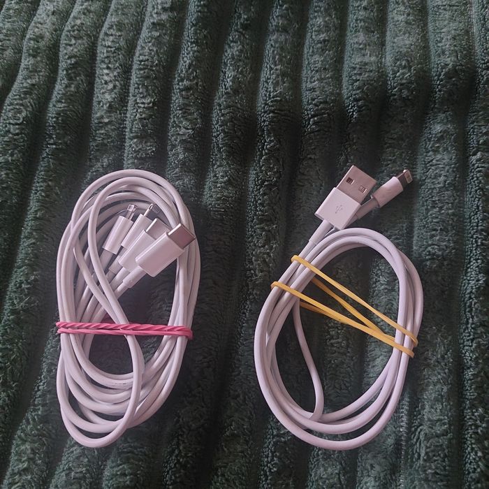 Оригінальний зарядний кабель та USB  до Айфону!Олх доставка +25грн