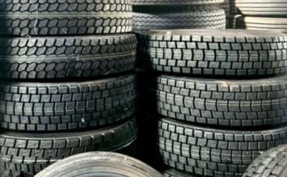 Pneus de camião - Melhor preço do Mercado - Oferta da entrega