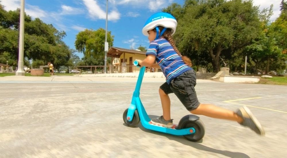 Hulajnoga Razor Shark