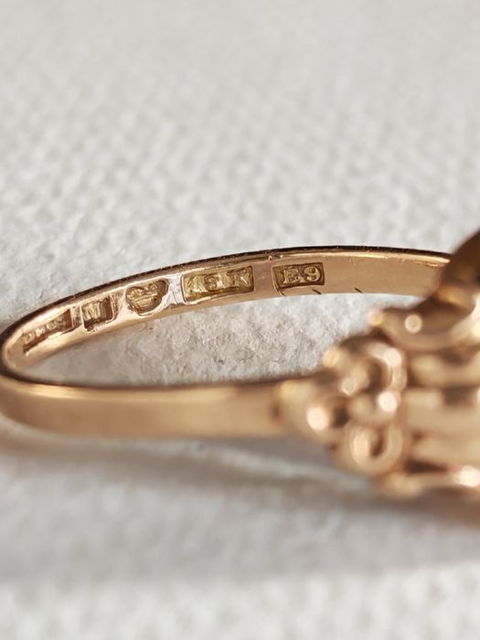 Pierścionek, złoto 18k, syntetyczny spinel, 1955 rok.