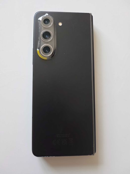 Samsung Galaxy Z Fold5 256GB Preto Como Novo + Capas + Fatura