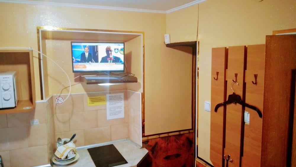 МИНИ СТУДИЯ, Собоная/Макарова, центр, 1 кровать, доки, WI-FI, в/у 2/2