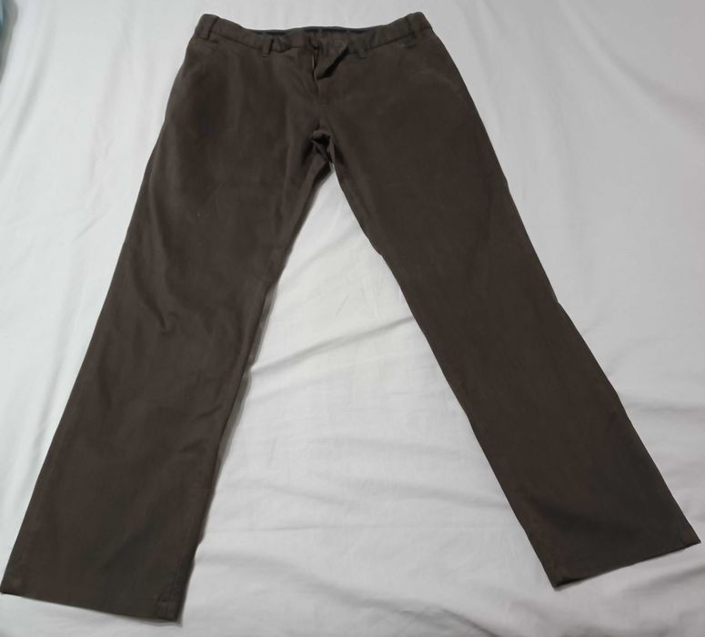 A pair of Massimo Dutti men's trousers64585894980481120